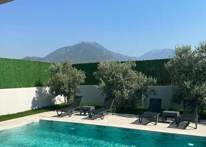 Orange Blossom Villa *